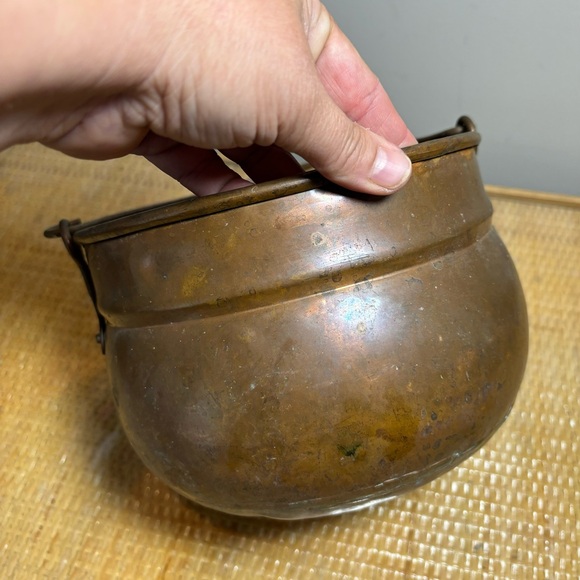 Vintage copper pot/pail with handle in great condition - Picture 6 of 9